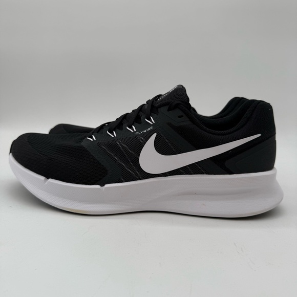 Nike Run Swift 3 Mens Size 12 Running Shoes Black White Grey DR2695-002  New main image 6